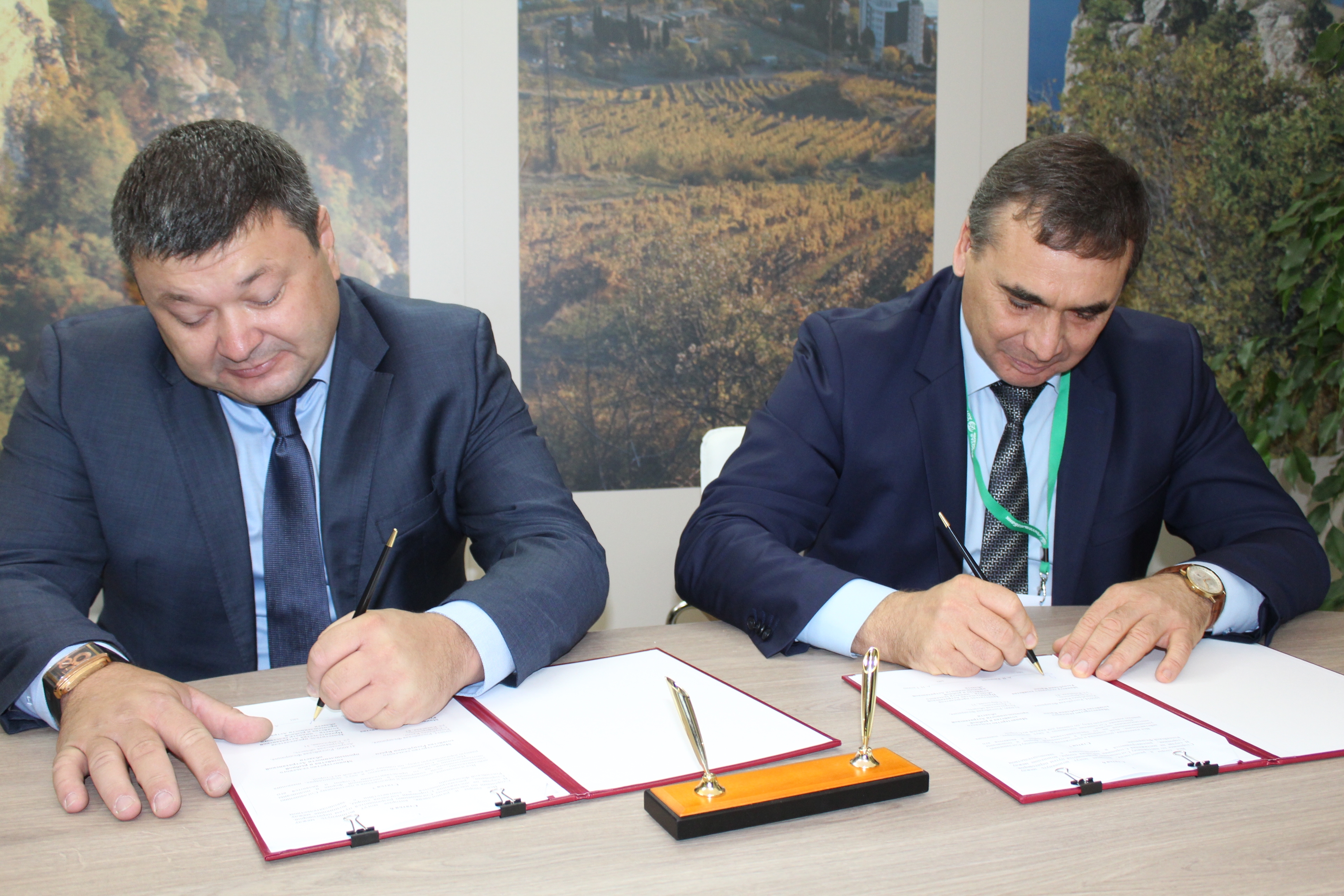  Крым подписал соглашения с пятью регионами России о расширении сотрудничества в агропродовольственной сфере