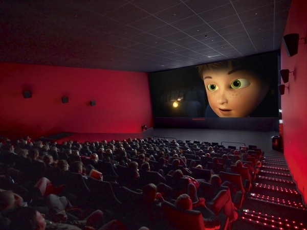 Крымским кинотеатрам придется переезжать на первый этаж