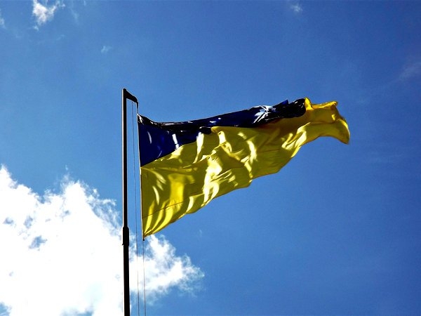 Порошенко решил поднять над Севастополем флаг Украины