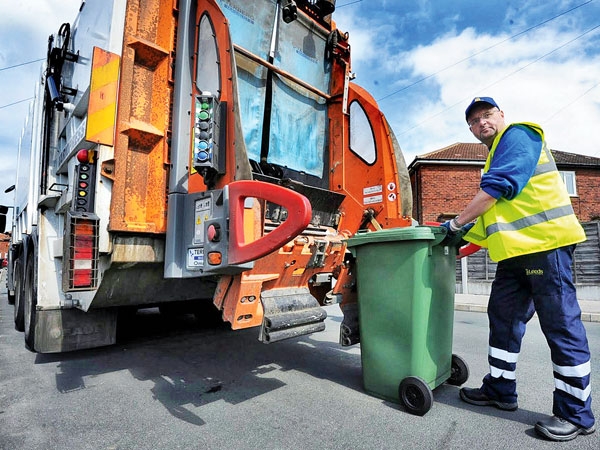 Новые тарифы для населения на услуги вывоза твердых коммунальных отходов на 2019 год экономически обоснованы