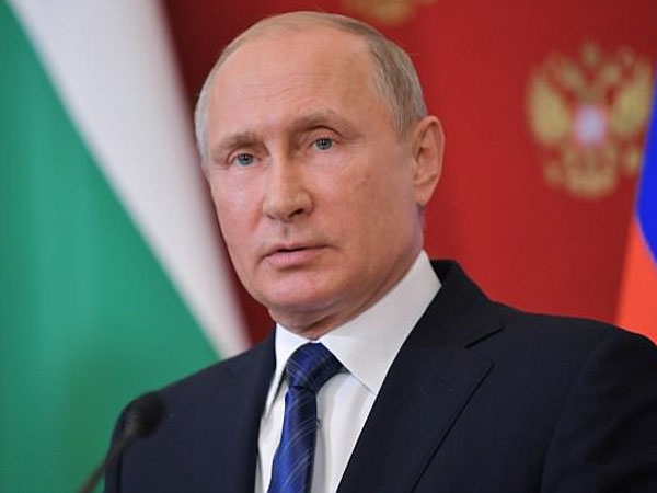 Путин начал транзит новой власти в Крым